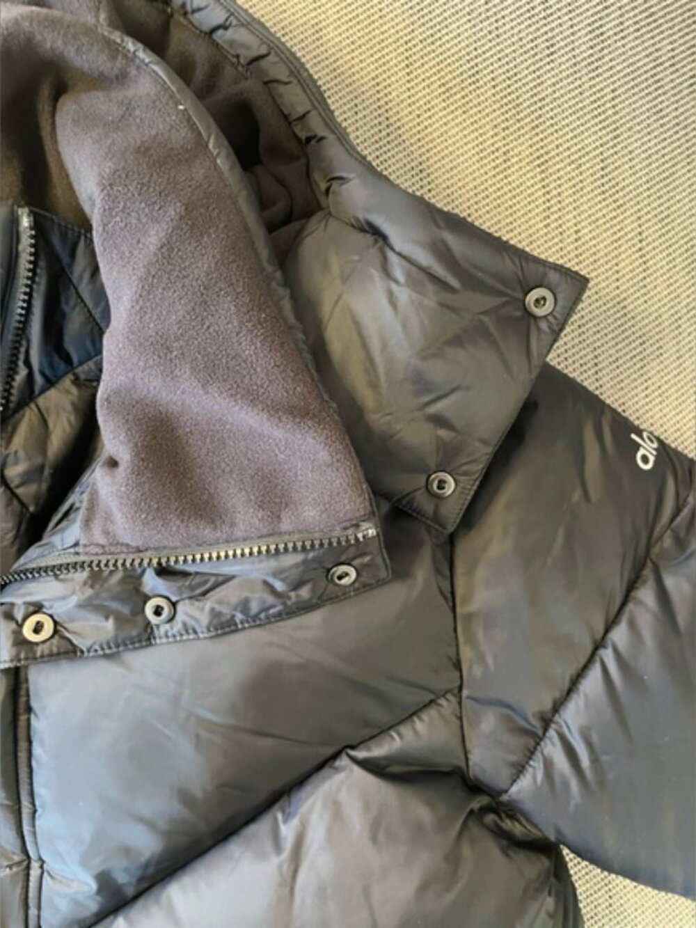 NEW ALO Gold Rush Puffer Trench Long Coat Jacket | US XS Unisex - Picture 14 of 14